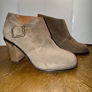 Lucky Brand Taupe Suede Ankle Boots | Block Heel | Size 9M / 39